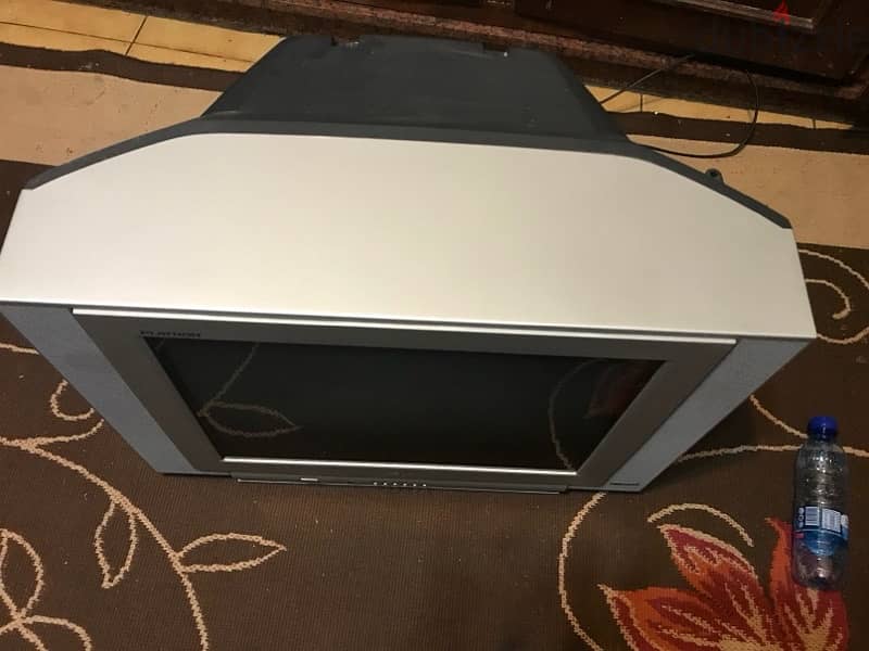 Tv + table stand 4
