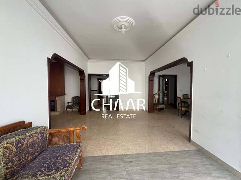 R1625 Apartment for Sale in Sanayeh 2