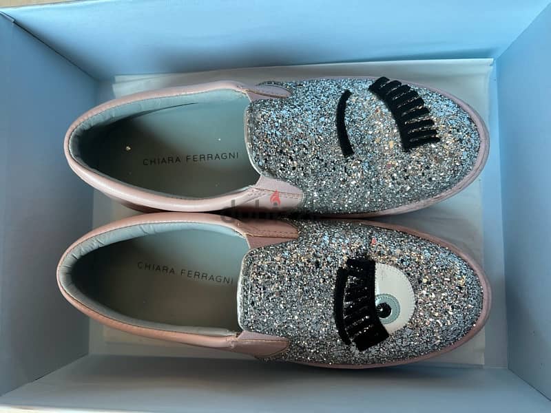 Chiara Ferragni Glitter Embellished Slip-On Sneakers size 39 0