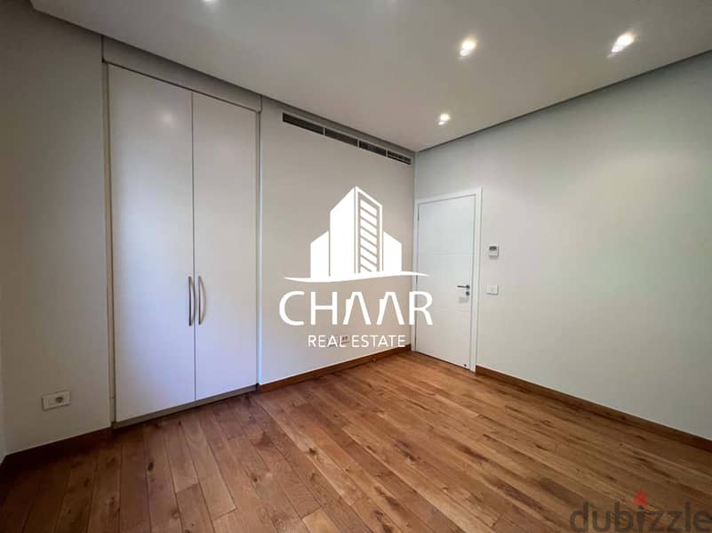 R1331 Luxurious Apartment for Sale in Achrafieh 3