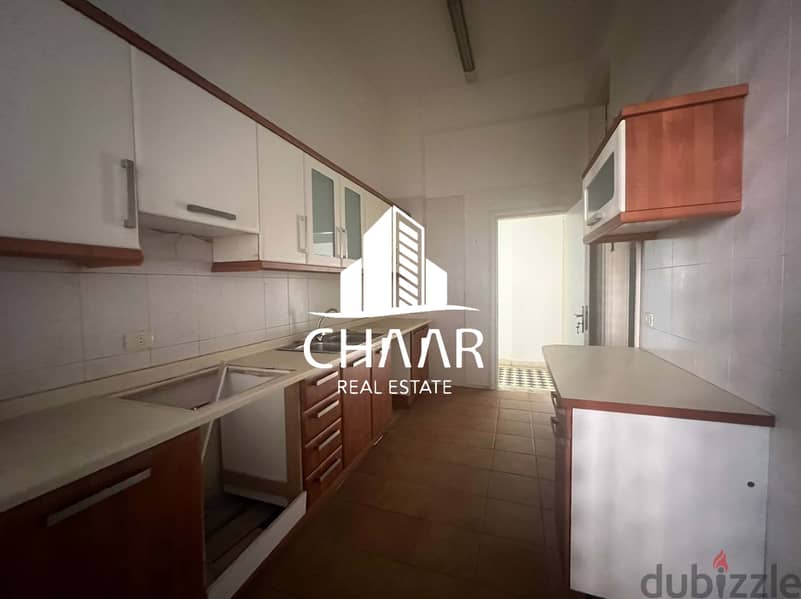 R1173 Apartment for Rent in Hamra 7