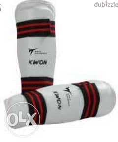 Taekwondo LEGS PROTECTOR (Kwon brand) shin arm guard.
