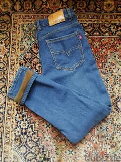 women jeans مصوف كلو من جوا 300 الف