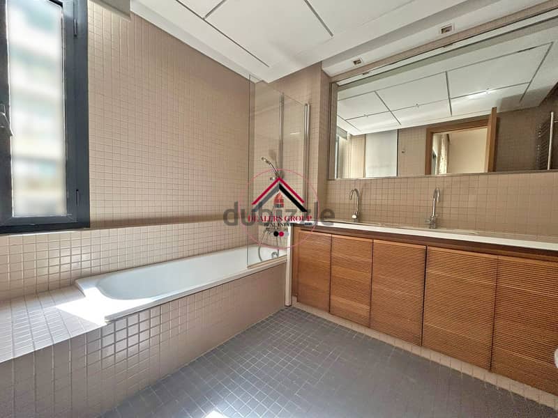 Modern Deluxe Four Bedroom Apartment for sale in Downtown Beirut 10