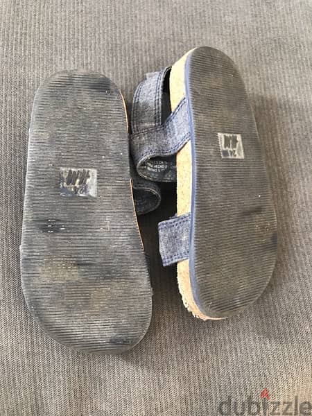 Sandals H&M  size 24 1