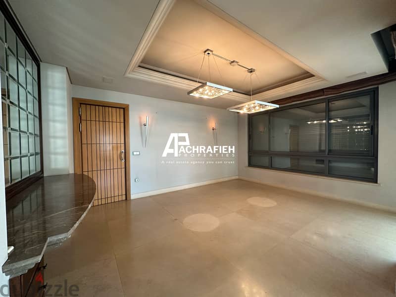370 Sqm - Apartment For Sale In Achrafieh - شقة للبيع في الأشرفية 4