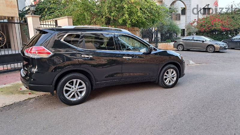nissan rogue sv a. w. d 2016 for more info plz call 70806220 3