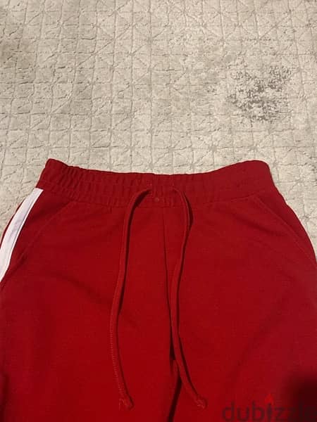 LCWaikiki red pants 2