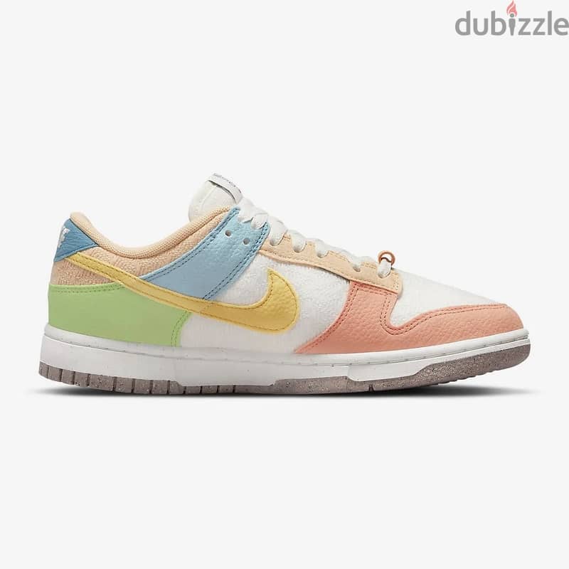 Nike Dunk Low SE "Sun Club" 5