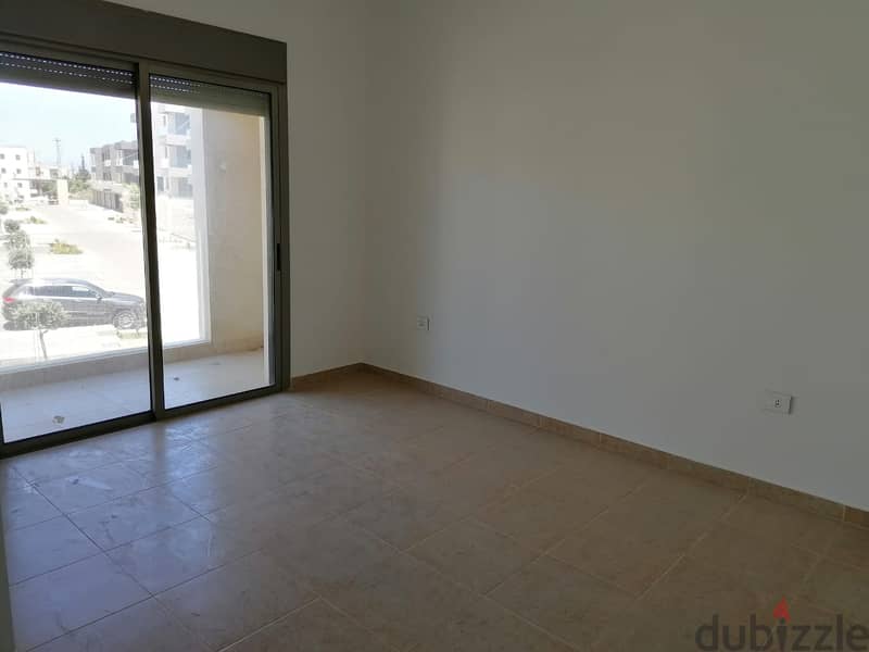 L08693-Apartment for Sale in Amchit in A Super Deluxe Gated community 3