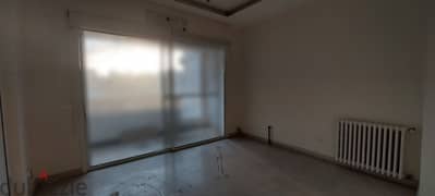 Apartment or office for rent in Furn El chebbak شقة للإيجار