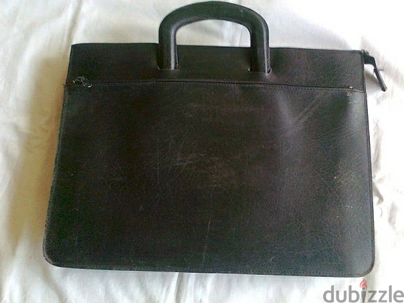 Old suitcase (Made in France) - Not Negotiable 0