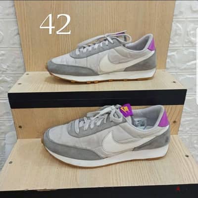 Nike shoes size 42 original