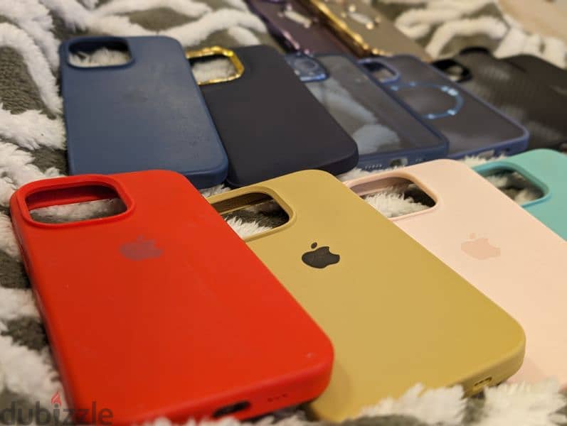 13 HIGH QUALITY covers for iphone 13 pro only 50$ 1