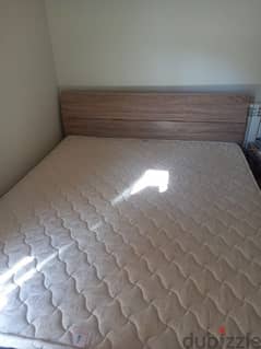 Bed 200x 175cm with mattress 0