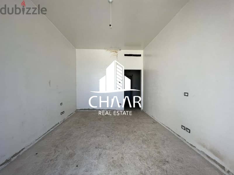R1335 Core & Shell Apartment for Sale in Sodeco 1