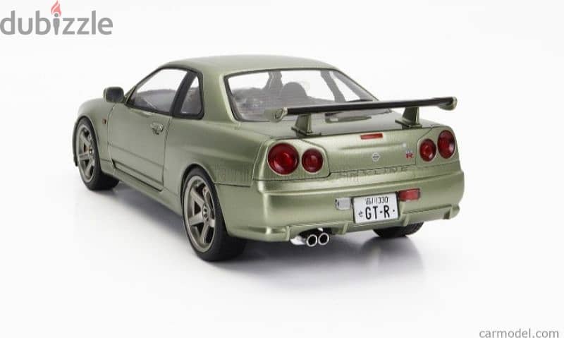 Nissan Skyline GT-R (R34) diecast car model 1;18. 2