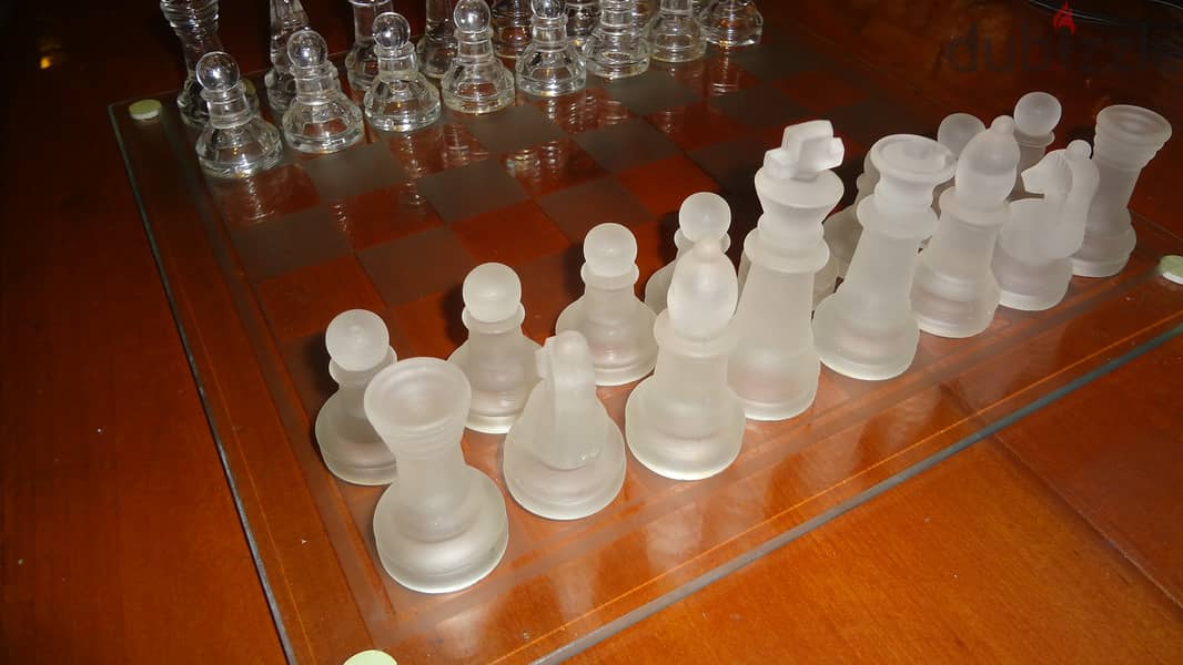 Glass chess size 30*30 cm 2