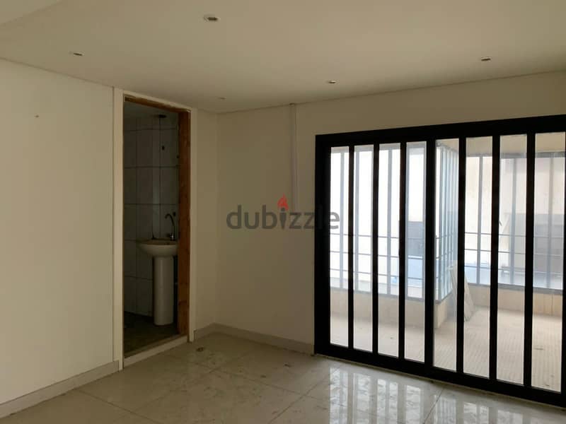 L14156-Spacious Shop for Rent in Mansourieh 3