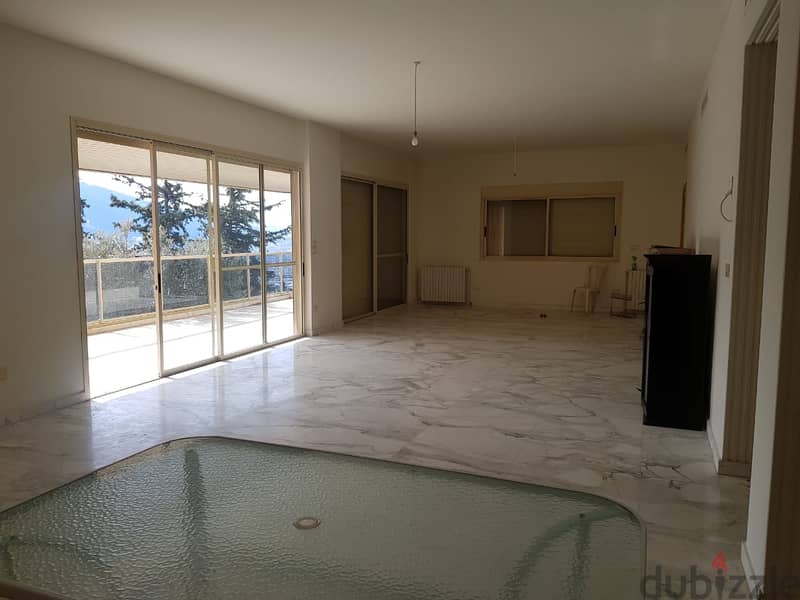 L06288-Spacious Apartment for Rent With View In Prime Location In Adma 5