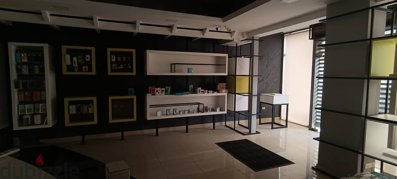 L14157-Shop for Rent In Jounieh Old Souks 2