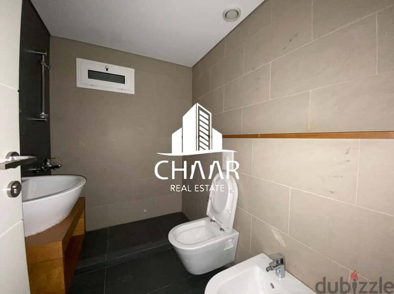 R404 Apartment with Terrace for Sale in Achrafieh 9
