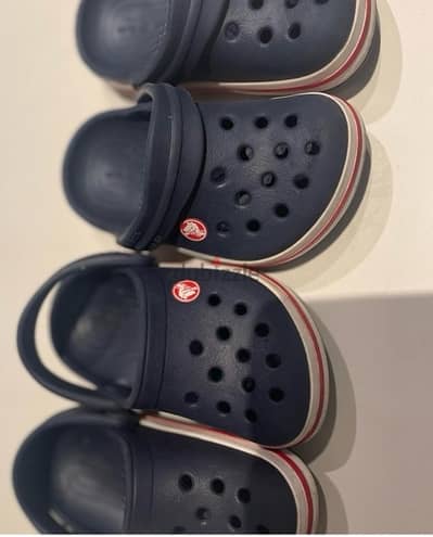 original crocs excellent condition size 19