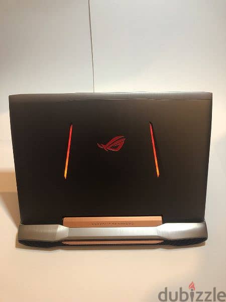 gaming laptop Asus ROG 17 inch 6