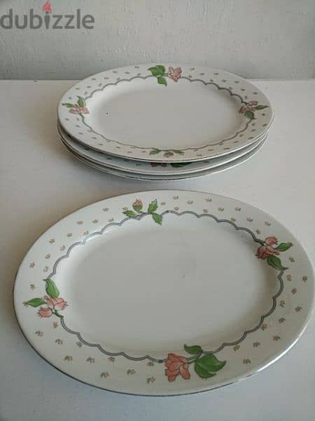 Set of 7 service plates - Not Negotiable 1