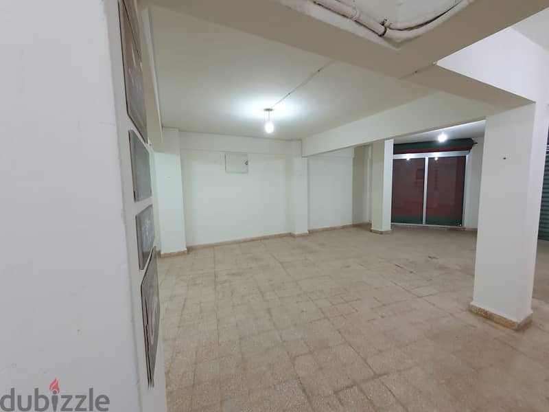 L06429-90 sqm Shop for Sale in Achrafieh 3