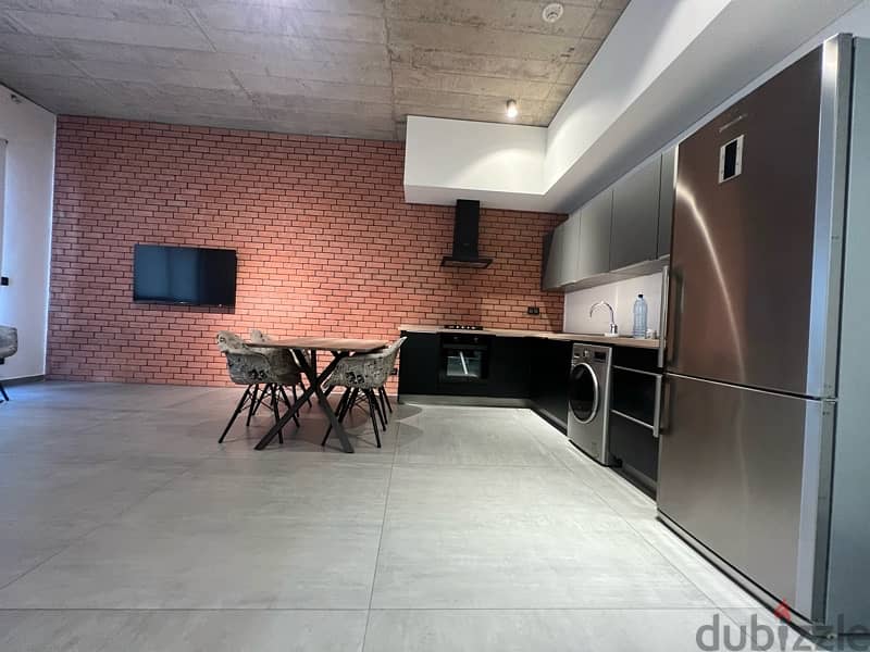 Brand New high-end 1 bedroom loft - High ceiling - Luxurious Building 5