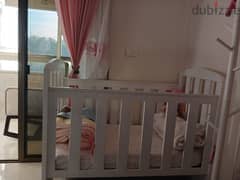 baby crib
