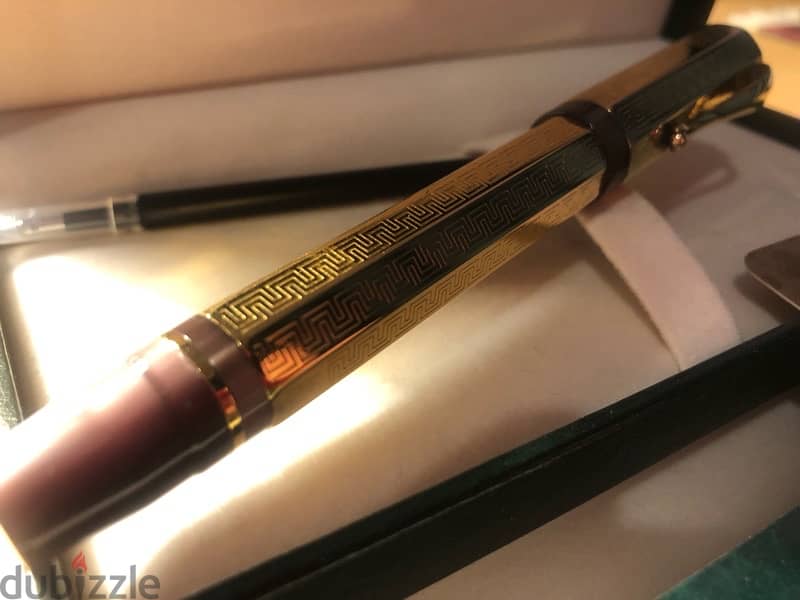 Montegrappa Eleganza gold roller ball luxury pen 5