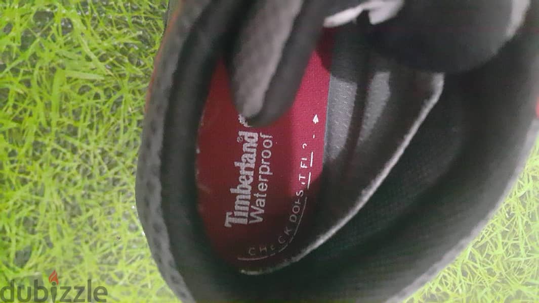 Waterproof Timberland shoes boy size 30 3