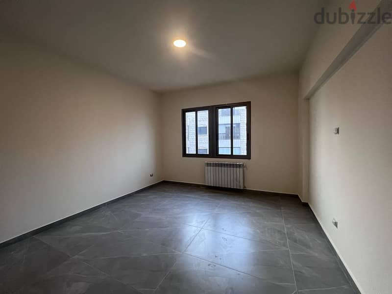 Spacious apartment for sale in Beit Meri, 300 sqm 6
