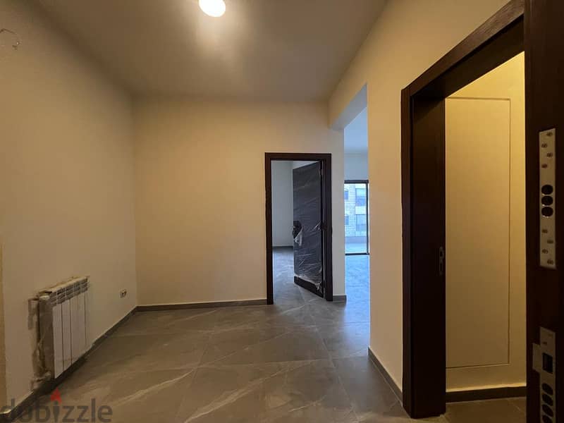 Spacious apartment for sale in Beit Meri, 300 sqm 12