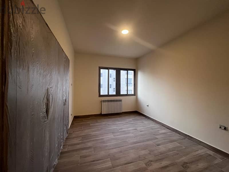 Spacious apartment for sale in Beit Meri, 300 sqm 14