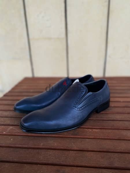 Genuine Leather Shoes For Men Size 42/43 2