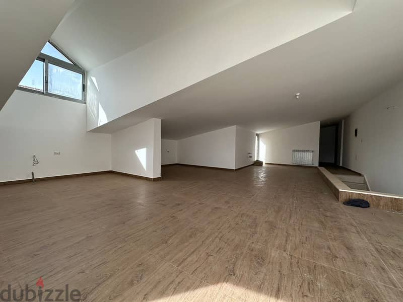 Beautiful 355 m² duplex for sale in Beit Mery! 3