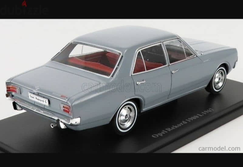 Opel Rekord 1900 (1967) diecast car model 1;24 2