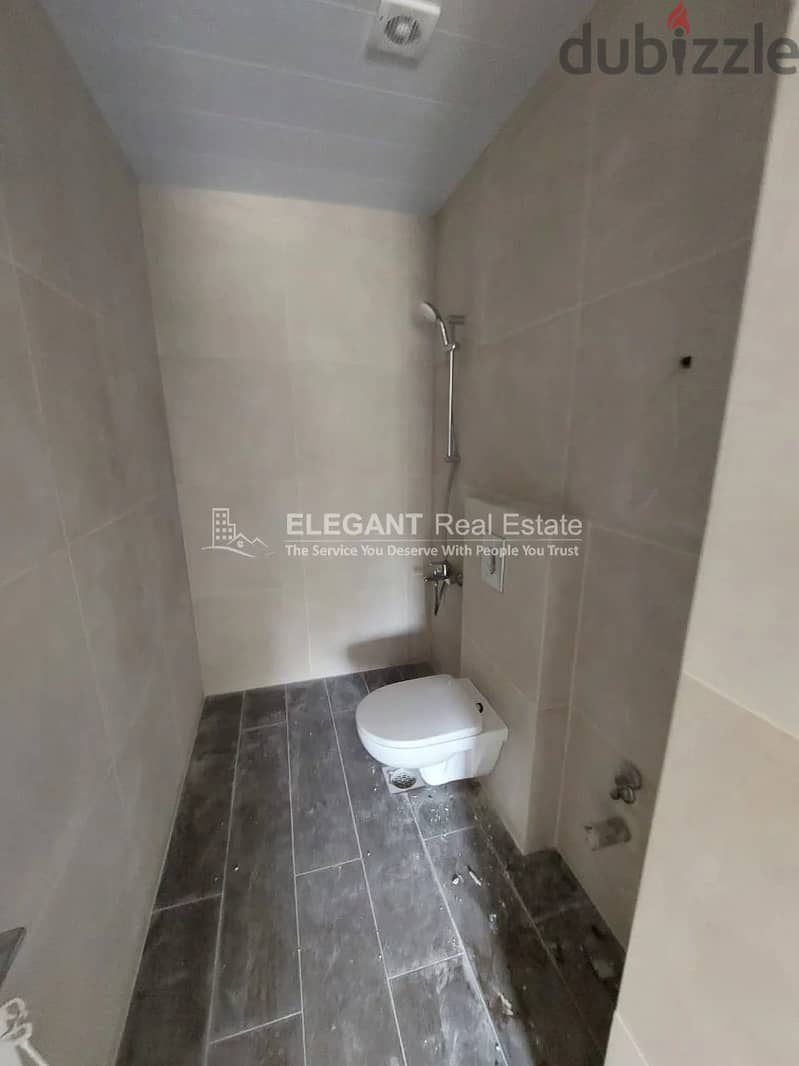 Modern Apartment | Easy Access | Nice View 6