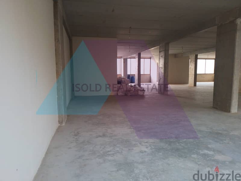 A 330 m2 warehouse for rent in Mazraat yachouh,Industrial Area 2
