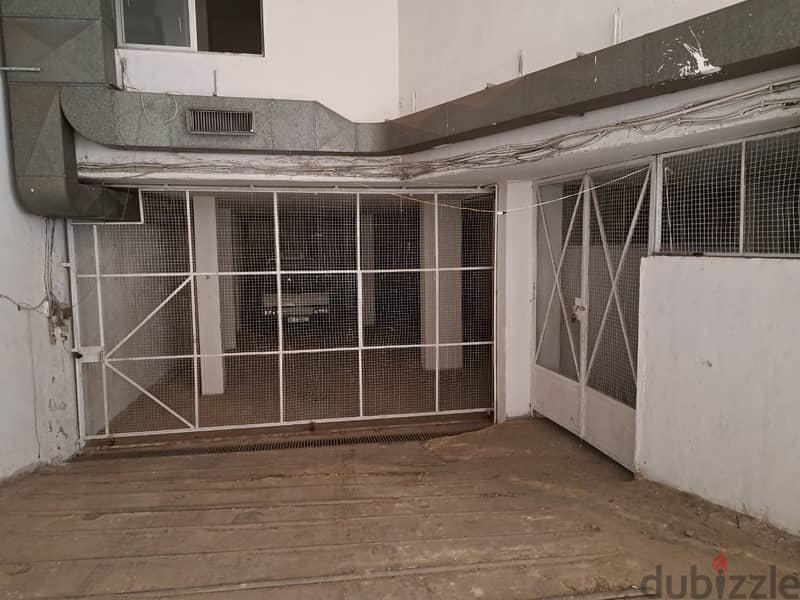 900 Sqm | Depot for sale in Dekwaneh | Height 3m 3