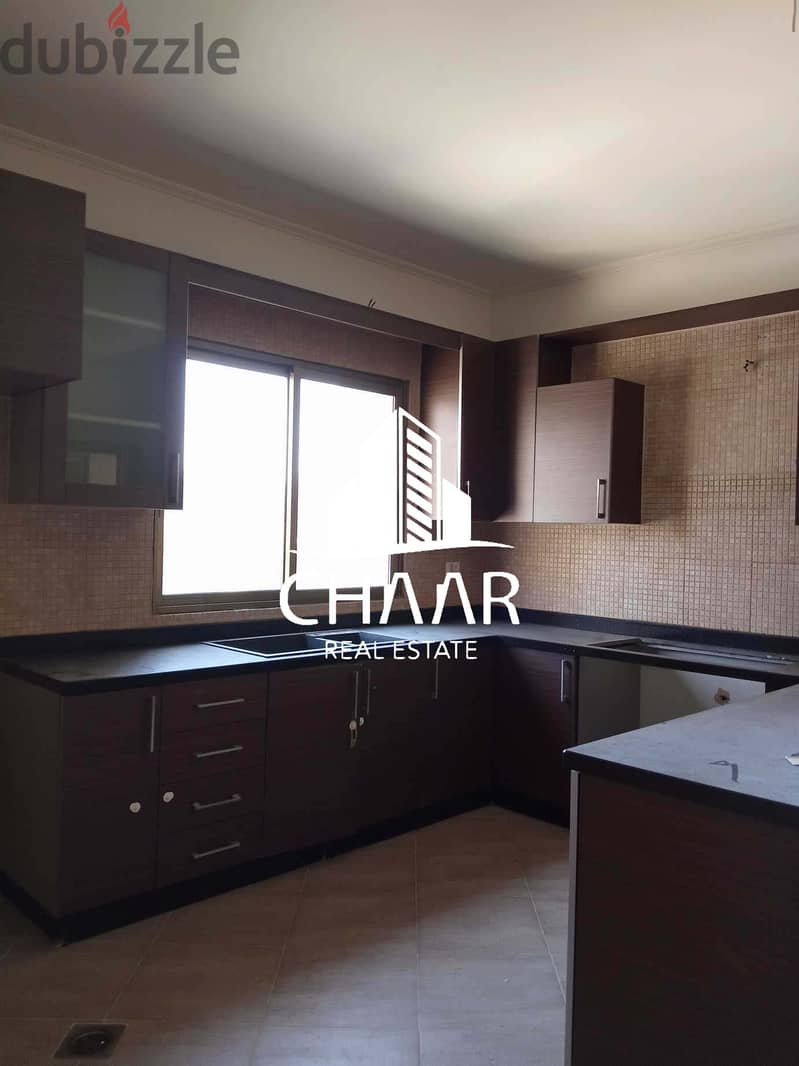 R661 Apartment for Sale in Hamra-Caracas 11