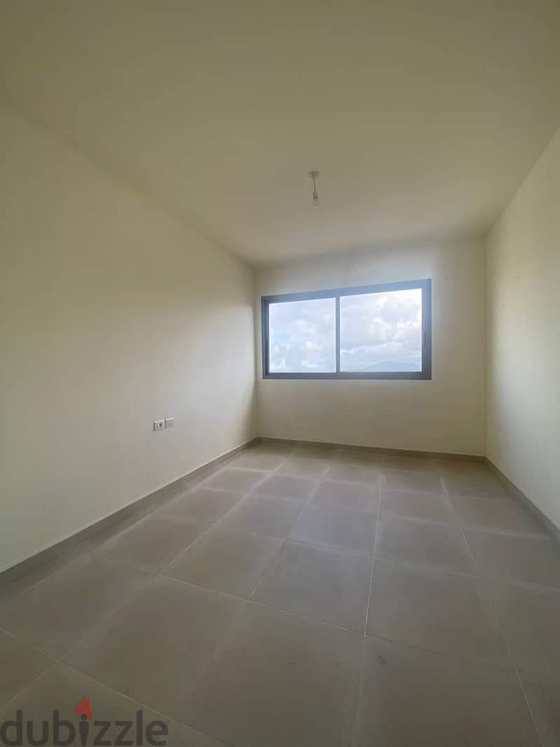 Brand New In Mar Elias Prime (160Sq) 3 Bedrooms, (MA-113) 4