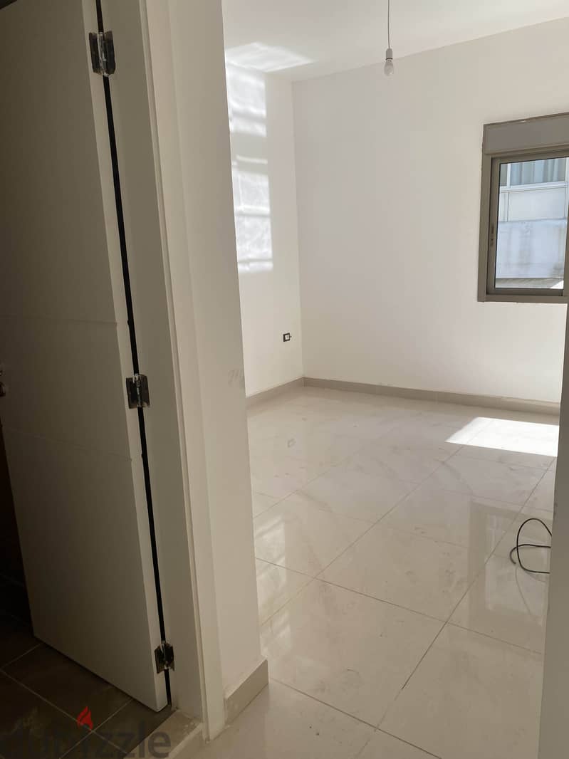 130 SQM Apartment for Rent in Mezher, Metn with Sea View 6