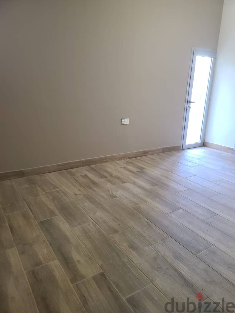 Fully renovated apartment for sale in Beit Meri 10