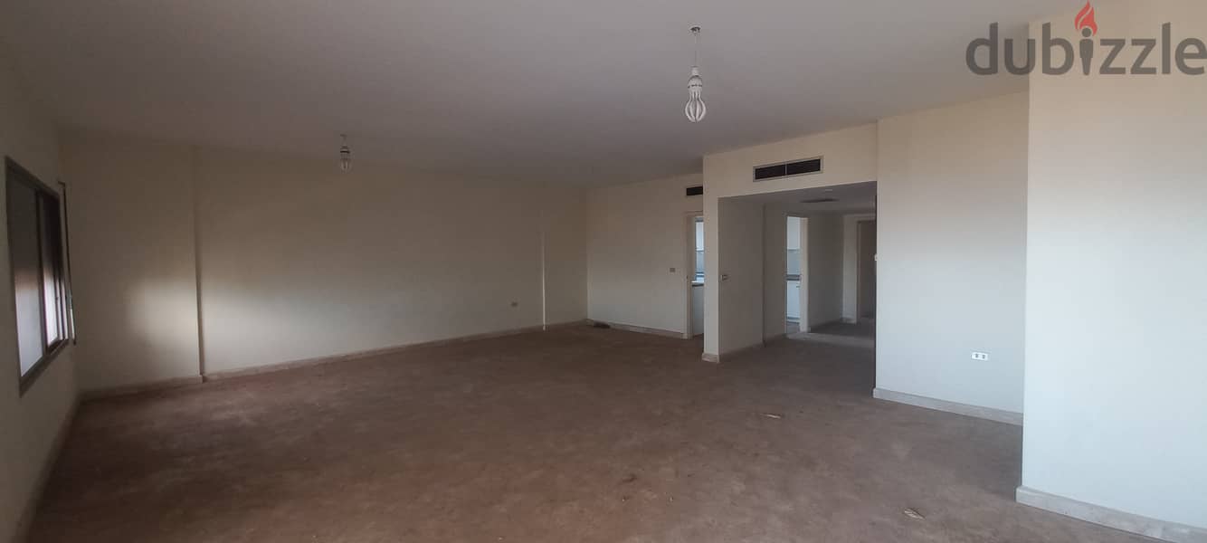 RWK242EM - Apartment For Sale in Haret Sakher - شقة للبيع في حارة صخر 4