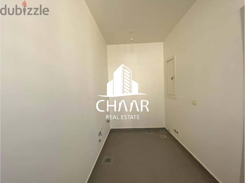 R102 Catchy Apartment for Sale in Achrafieh 7