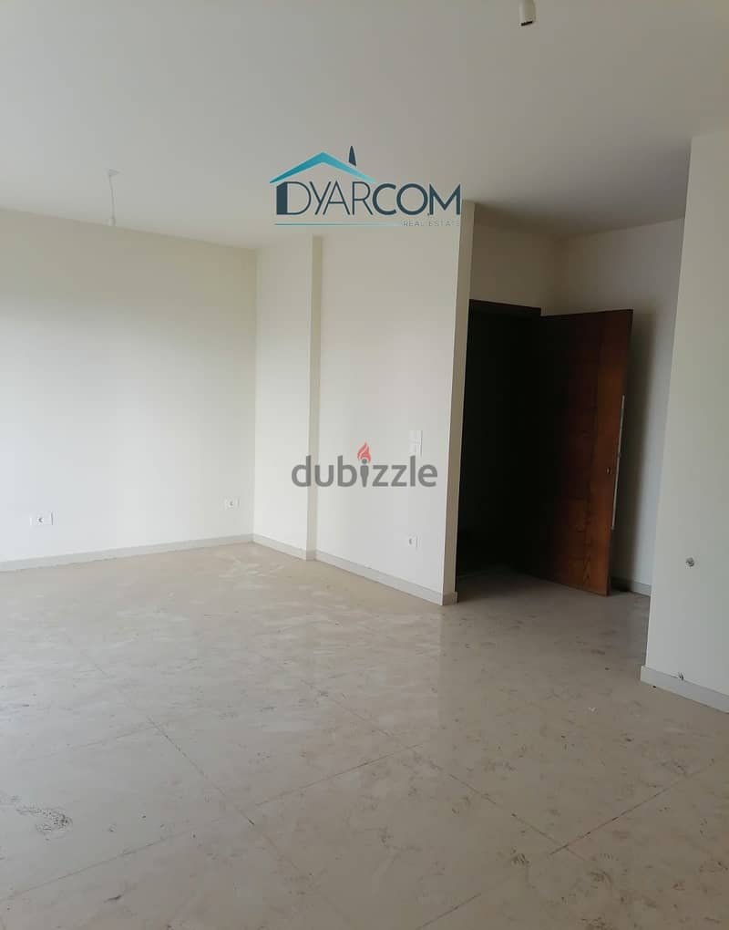 DY1388 - Biakout New Apartment With Terrace For Sale! 7